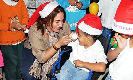 Invita DIF Tuxpan a apadrinar a un niño en esta navidad