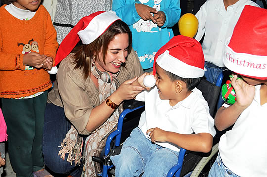 Invita DIF Tuxpan a apadrinar a un niño en esta navidad