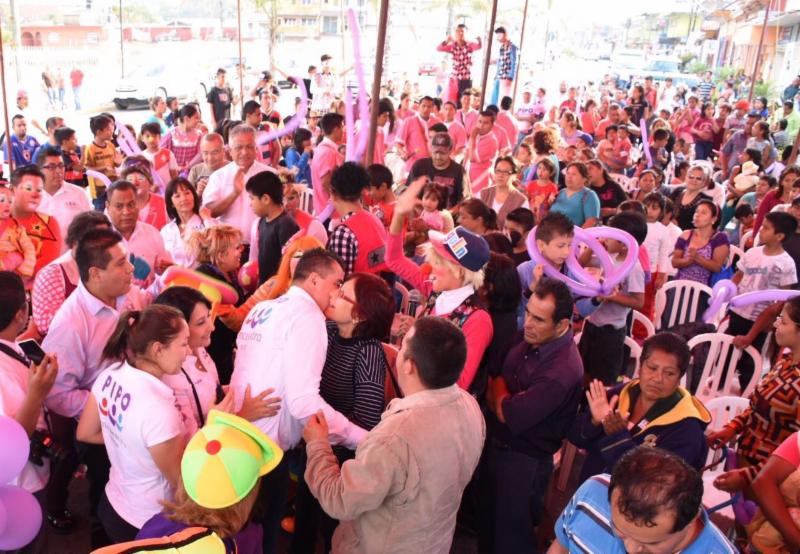 La “Pipomanía” convertida en Carnaval llega a Cd Mendoza