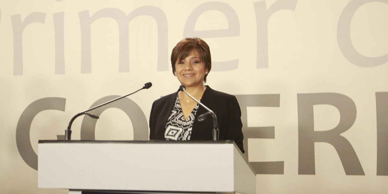 Una nueva oportunidad para Veracruz, ofrece Alba Leonila en el debate