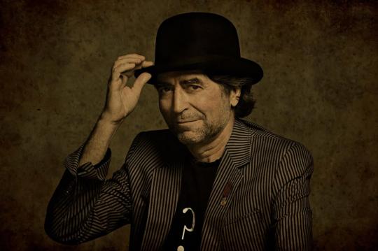 CÓMO OLVIDAR UNA CANCIÓN DE JOAQUÍN SABINA