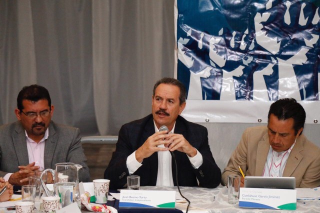Juan Bueno Torio iniciará proceso para resarcir adeudo que tiene gobierno del Estado con la UV