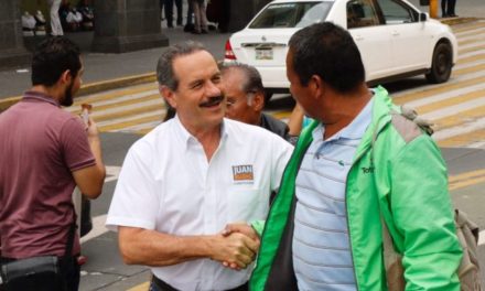 Partidos Políticos alientan la pobreza en Veracruz: Juan Bueno Torio