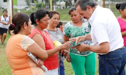 La corrupción es el hilo conductor de la desgracia en Veracruz: Juan Bueno Torio