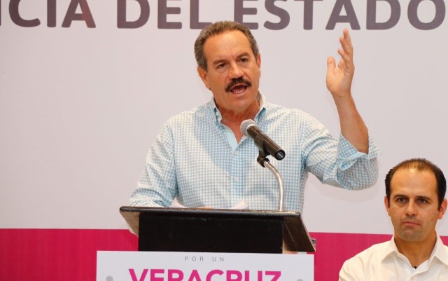 Veracruz atraviesa por su peor momento a causa de la inseguridad: Juan Bueno Torio
