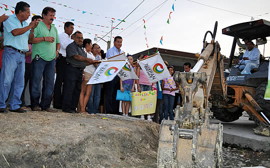 ASR da el banderazo de inicio a la obra 188 de su gobierno