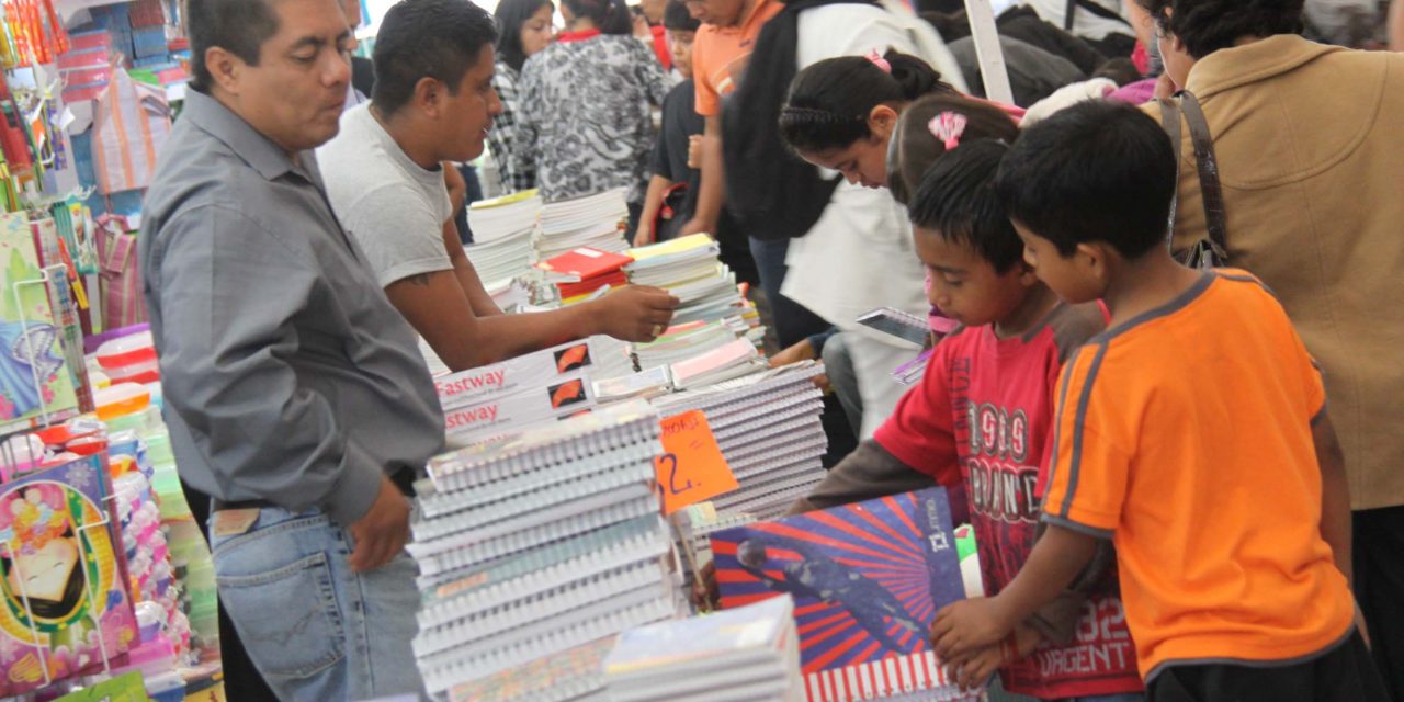 Compras de pánico ante el regreso a clases