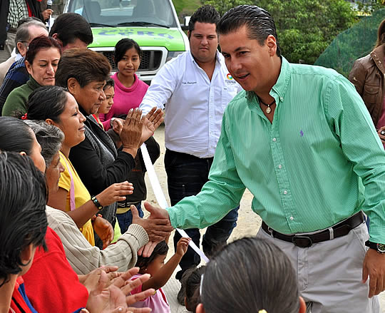 Inicia ASR el año entregando más pavimentaciones