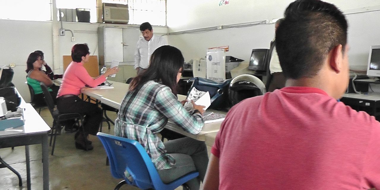 Más del 50 por ciento de los estudiantes se incorporan a la vida laboral; ICATVER