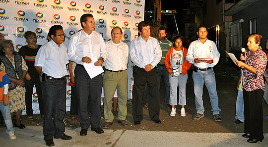 Mas de 500 beneficiados con una nueva pavimentación en Tuxpan