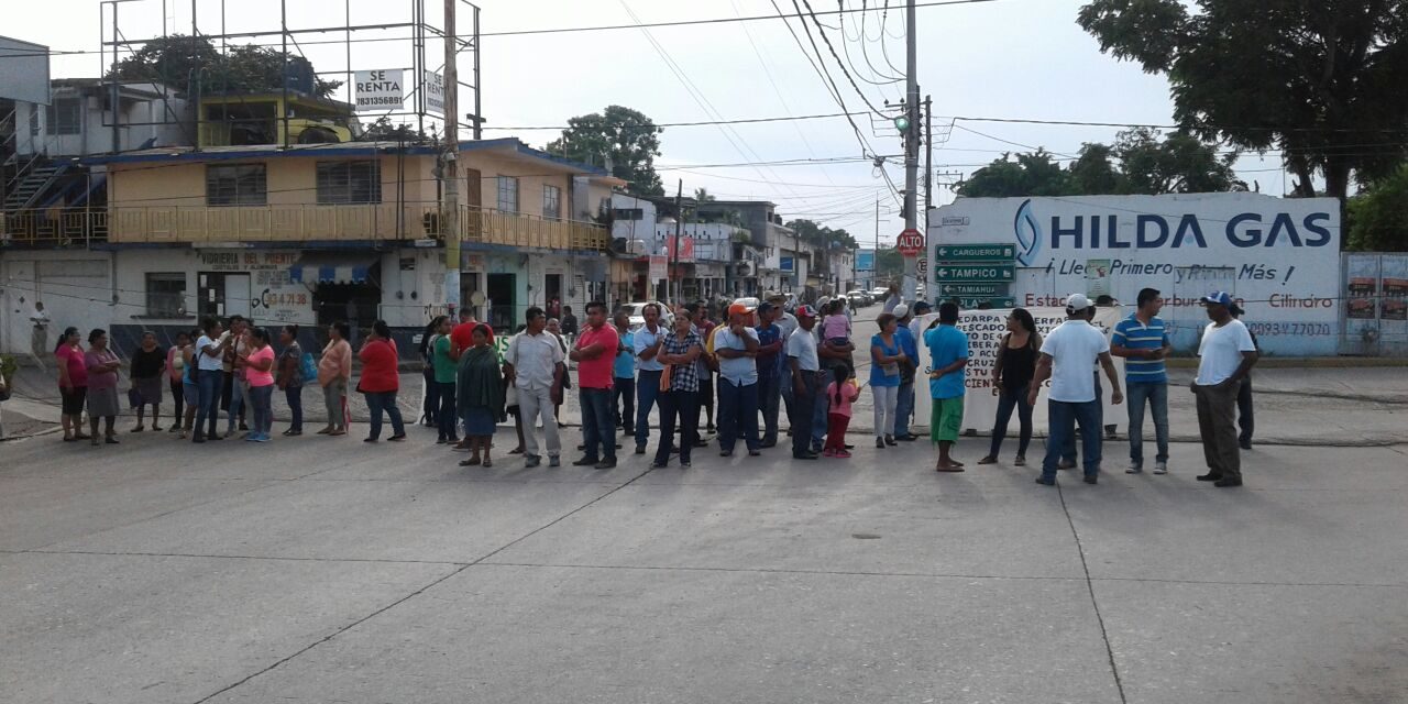Con manifestación, Pescadores exigen una solución a sus peticiones