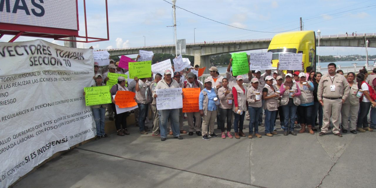 Vectores salen a botear a calles de Tuxpan