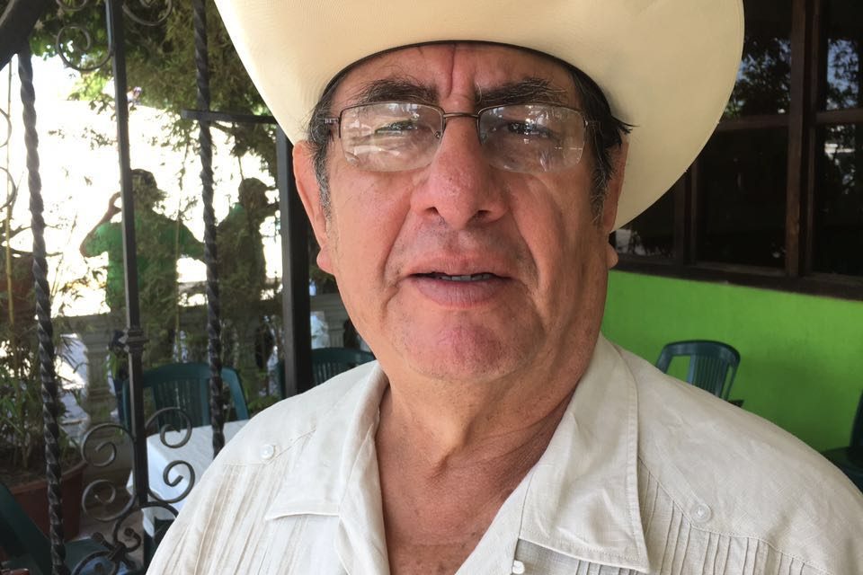 NO TENGO NINGUNA ASPIRACIÓN POLÍTICA, ¡NI A POLICÍA DE RANCHO!: RUBÉN CRUZ SAGASTUME