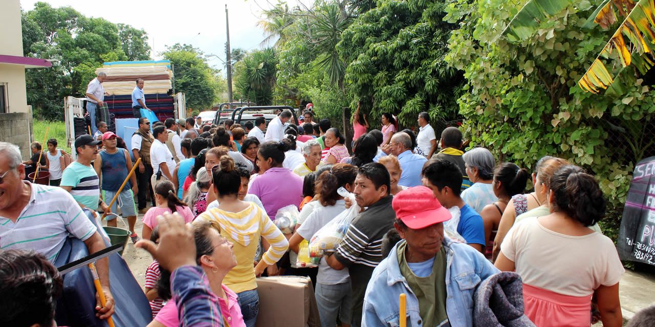 Ayuntamiento de Tuxpan se Solidariza con Población Afectada