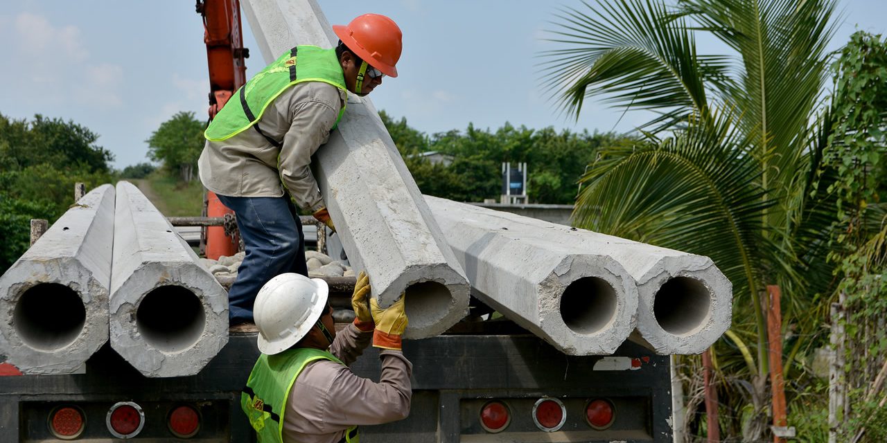 Avanzan Ampliaciones de Red Eléctrica en Tuxpan