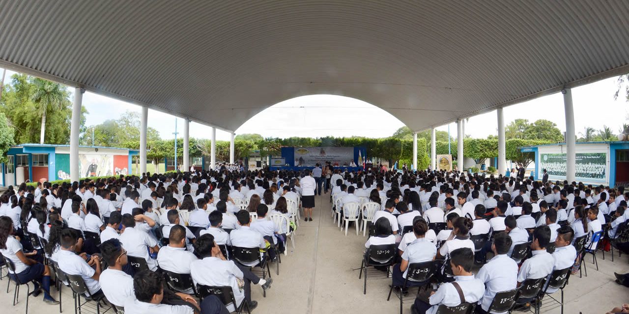 Inaugura Raúl Ruiz Actividades de la EMAP
