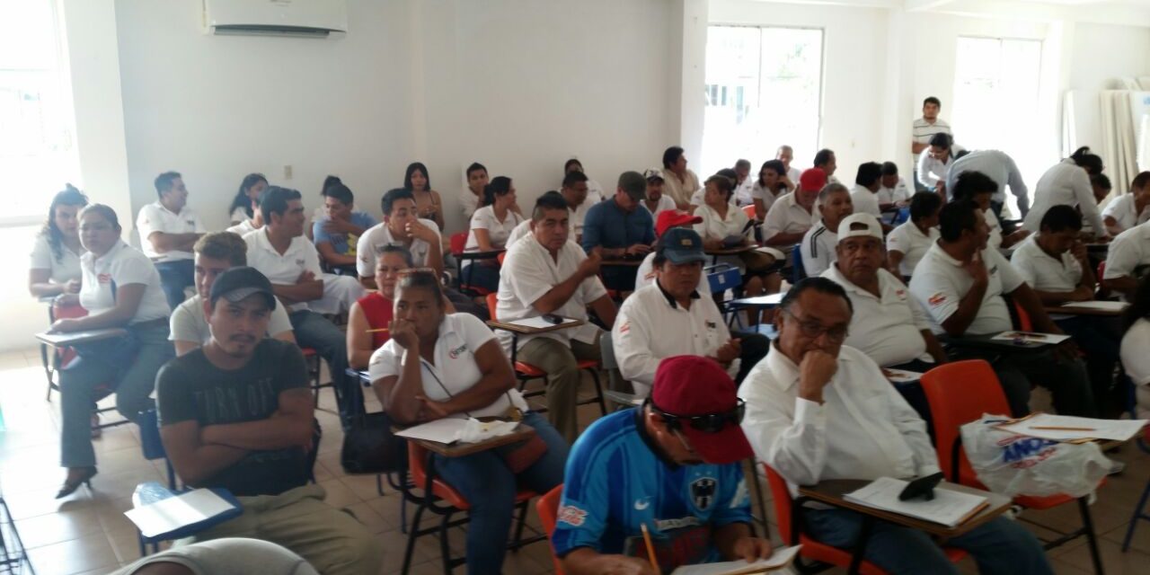 Veracruz, segundo lugar en certicifaciòn de estudios; IVEA