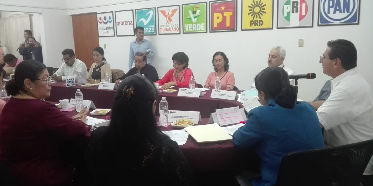 Instalan Consejo Distrital 03 del INE Tuxpan