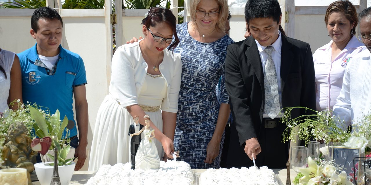 Convoca DIF Tuxpan a la campaña de matrimonios colectivos 2017