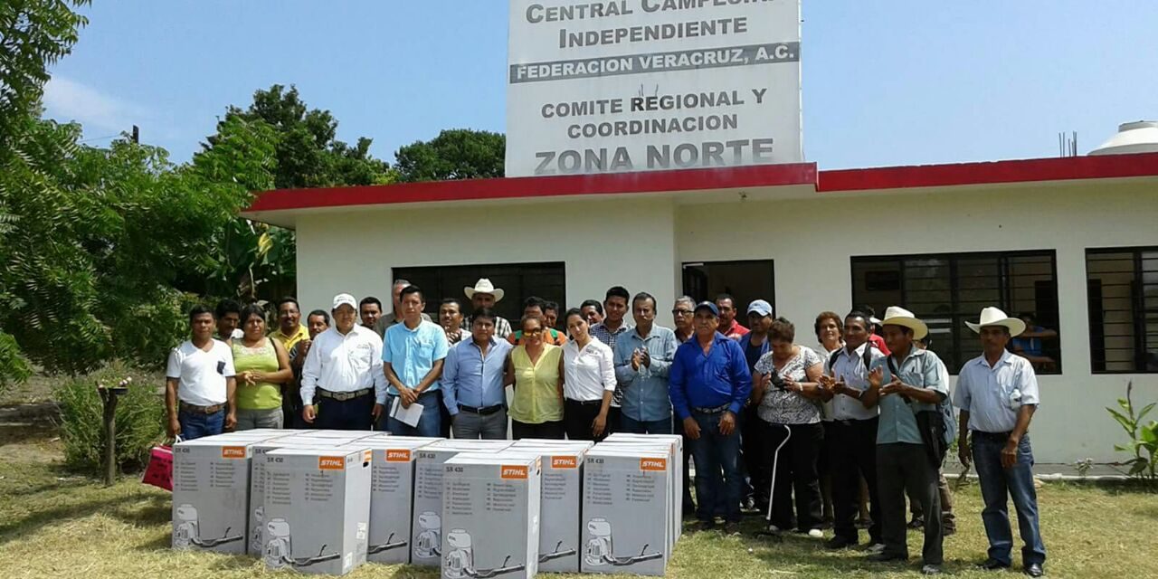 CCI entrega apoyos a productores de Tuxpan