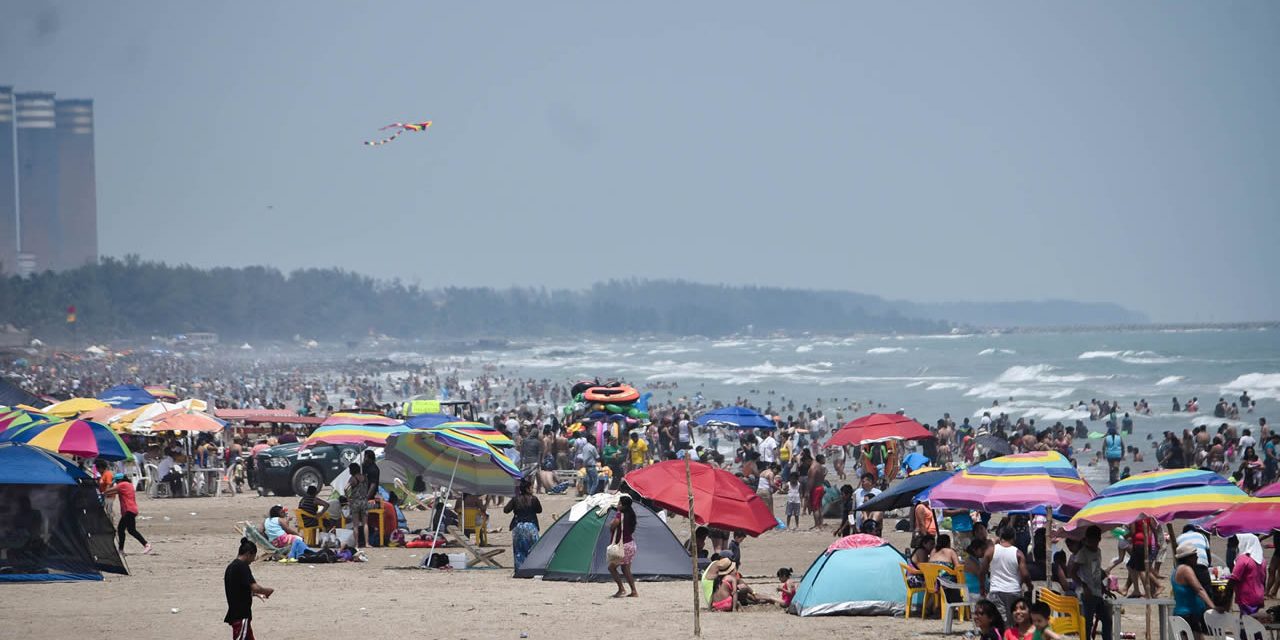 Más de 350 mil Visitantes en las Playas de Tuxpan