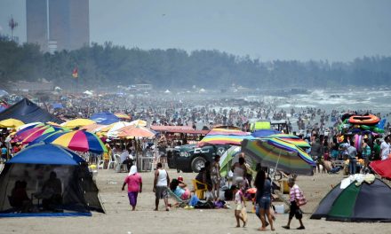 Más de 206 mil Turistas en las Playas de Tuxpan, Veracruz