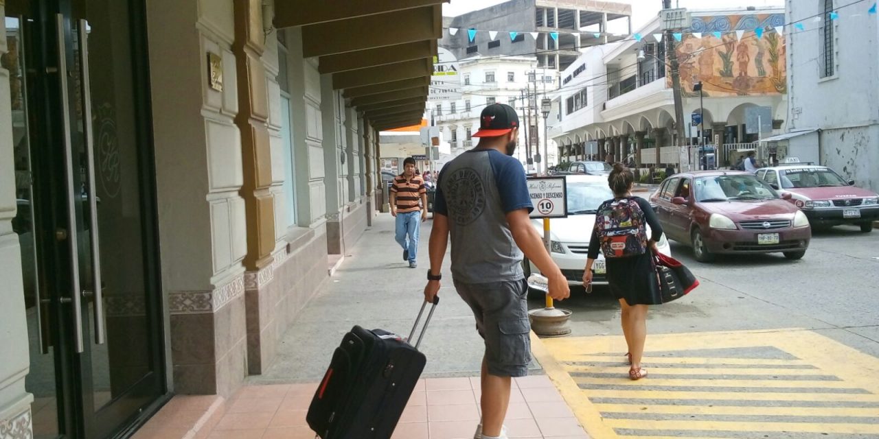 Turistas se retiran satisfechos