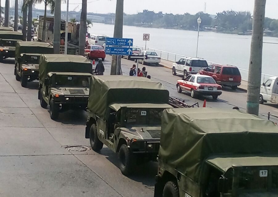 103 Vehículos militares serán embarcados desde este puerto