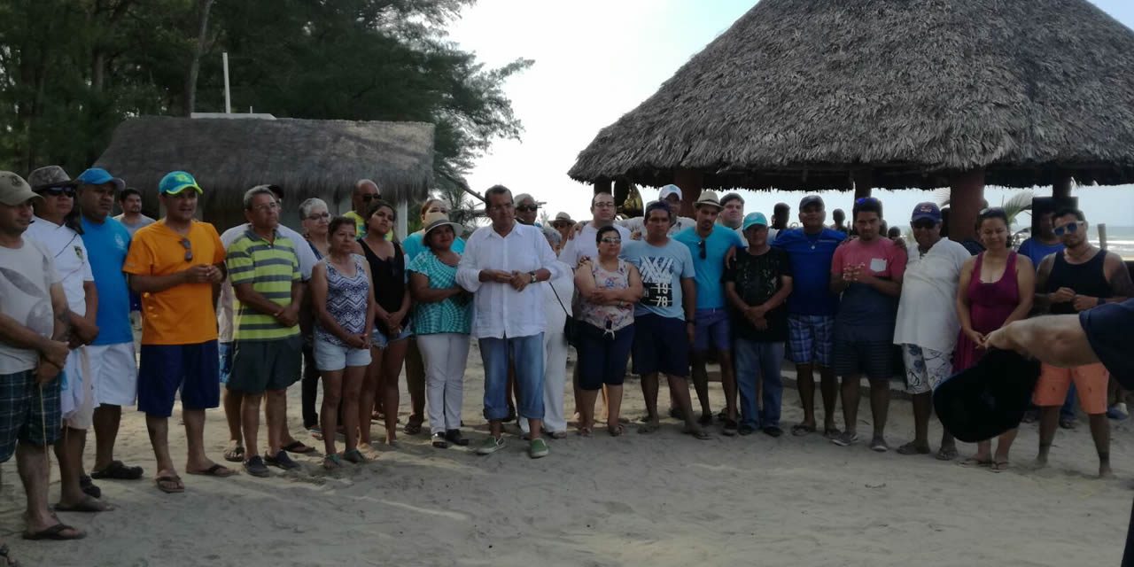 SIN PRECEDENTES PARA TUXPAN, CIERRA CAMPAÑA ESTEBAN SALAS JUÁREZ EN PLAYA DE GALINDO