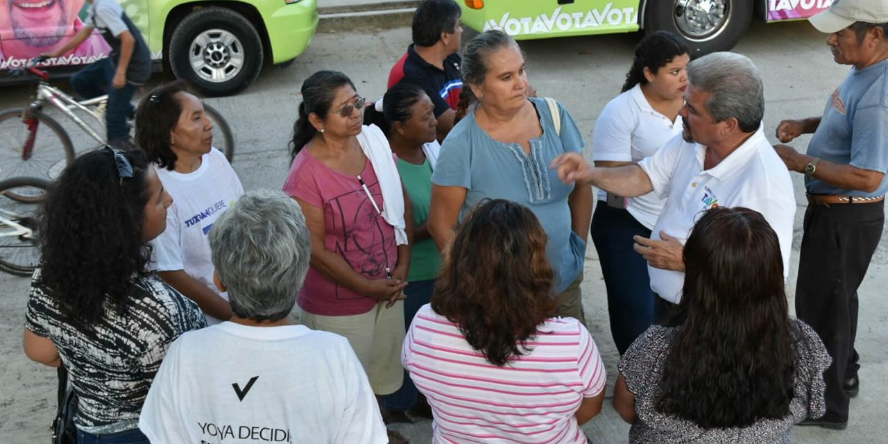 TAVO GREER: Luz, Agua y Drenaje son problemas que se deben atender a la brevedad