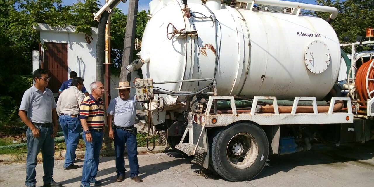 CAEV Tuxpan inicia trabajos de desazolve en cárcamos y colectores