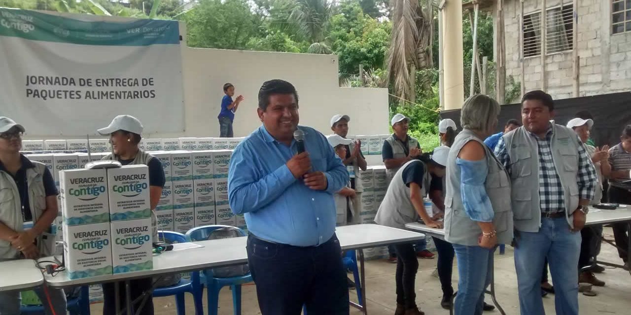 Trabajo a favor de Tuxpan: Toño Aguilar