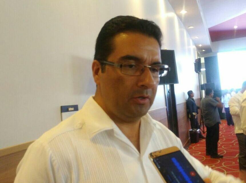 Capacitan a contribuyentes sobre nueva factura 3.3