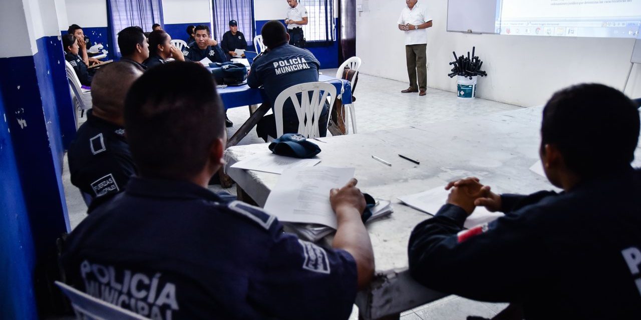 Capacitan a Elementos Policíacos de Nuevo Ingreso