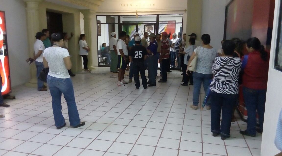 Se manifiestan Pescadores