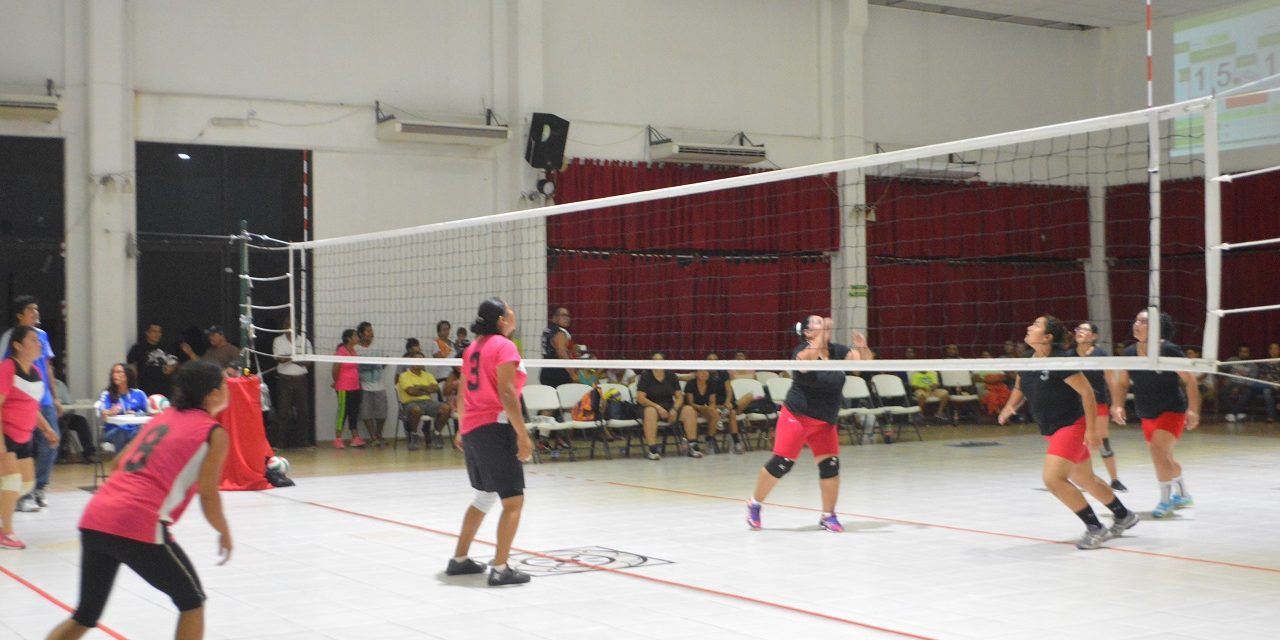 Phanters y Girls, se llevaron el Torneo de Voleibol 2017