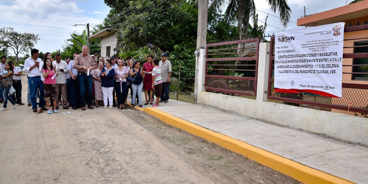 Inaugura Ruiz Díaz, Obras en Villa Rosita