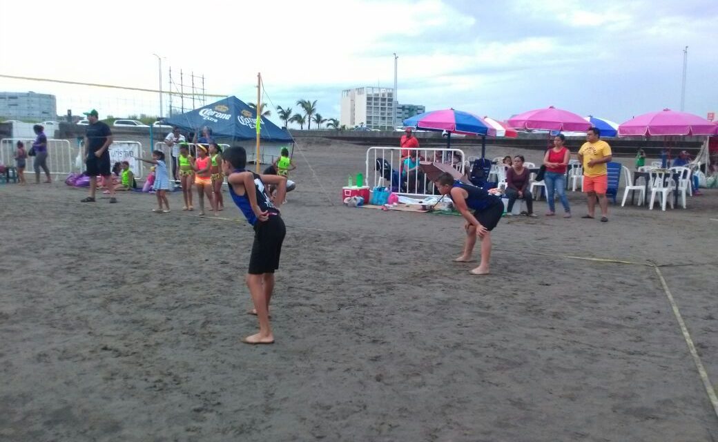 Tuxpan se cuelga el bronce en el Nacional de Voleibol de Playa