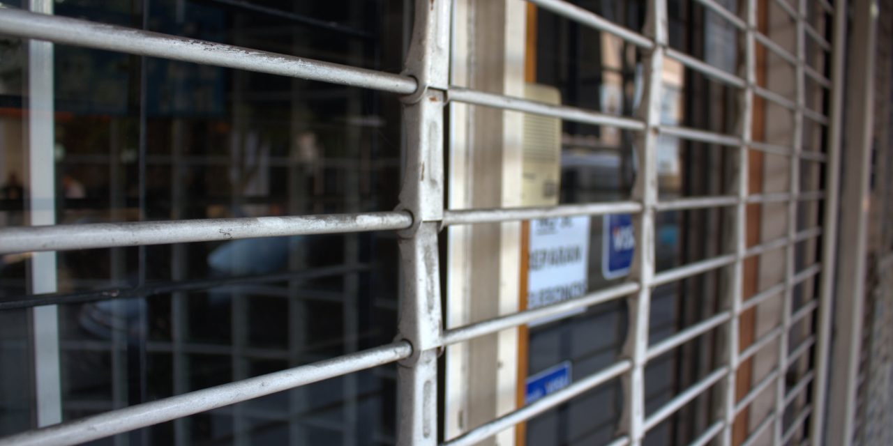 Comercios y empresas enfrentan severa crisis
