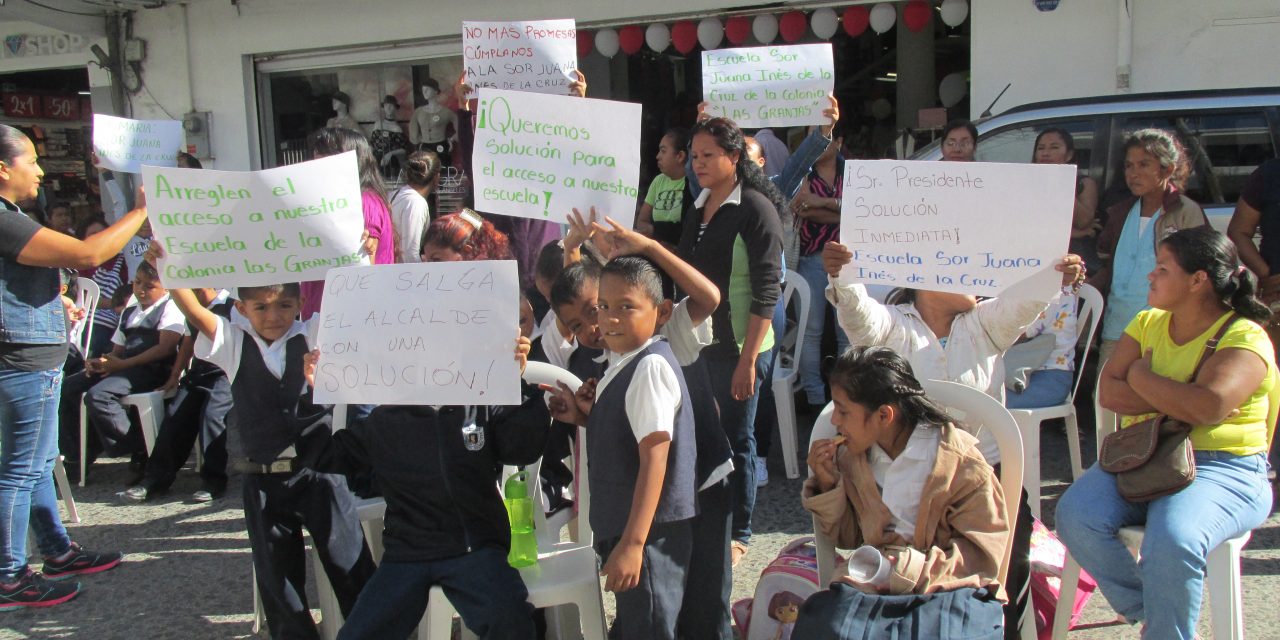 Exigen obra que permita acceso a escuela