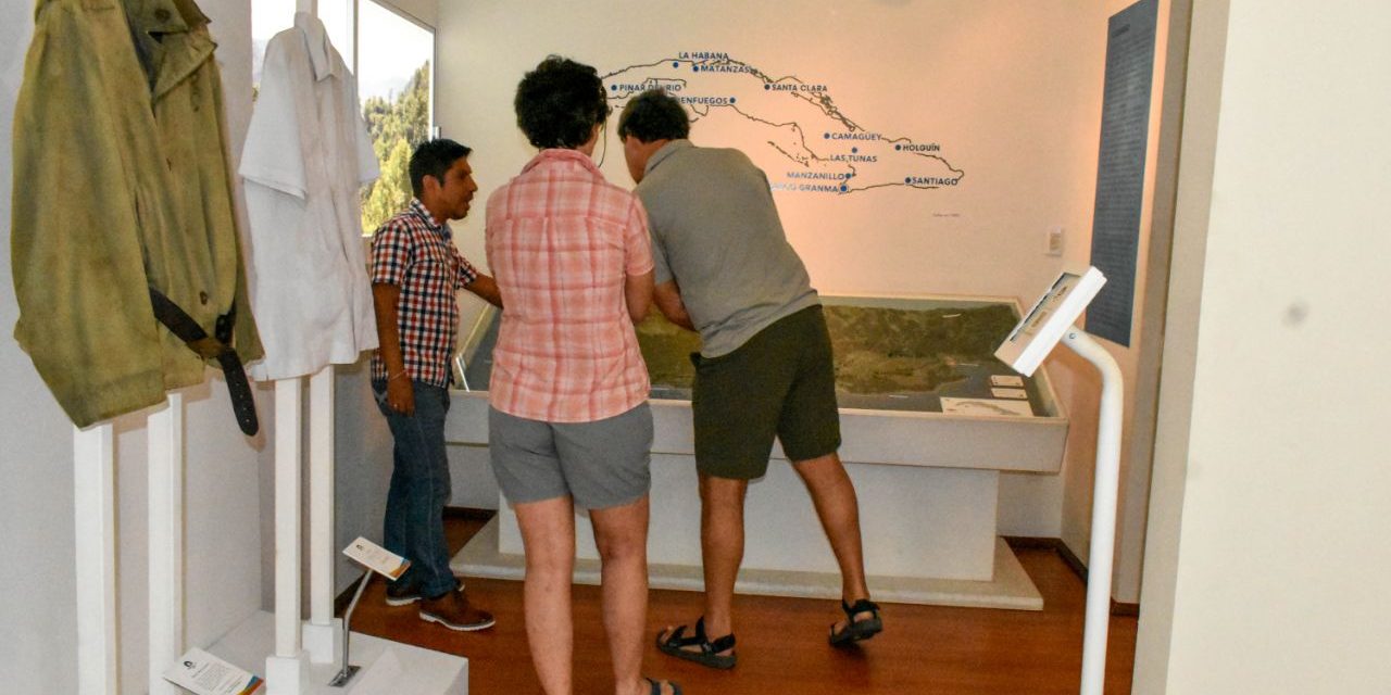 Recibe museo visitas internacionales