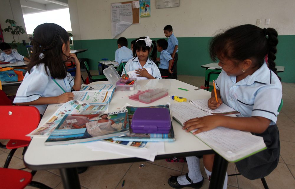 Inicia registro al programa de becas municipales