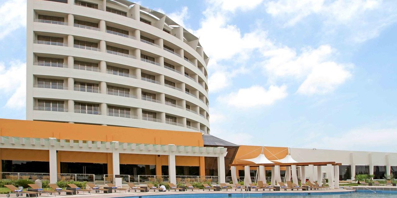 Hoteleros reportan mas del 90% de reservación