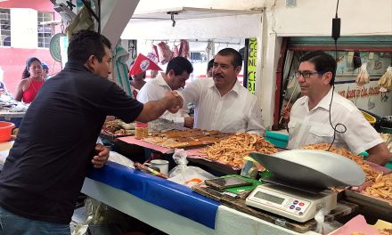 Pepe Arenas promoverá un fuerte impulso a la economía del distrito 03