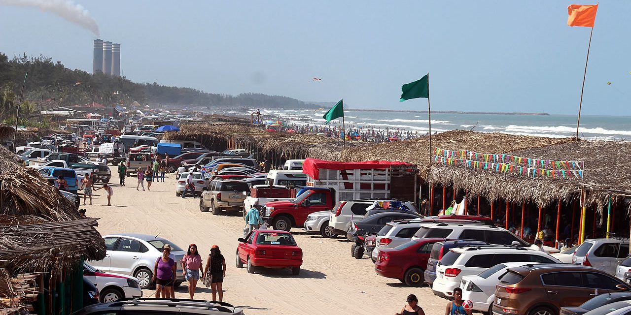 Más de 140 mil bañistas en las playas
