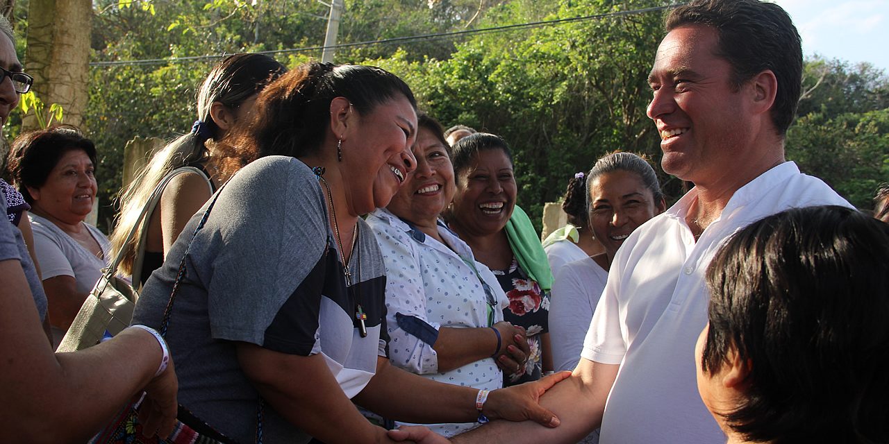 Tuxpan tendrá un mejor futuro: Arturo Esquitín