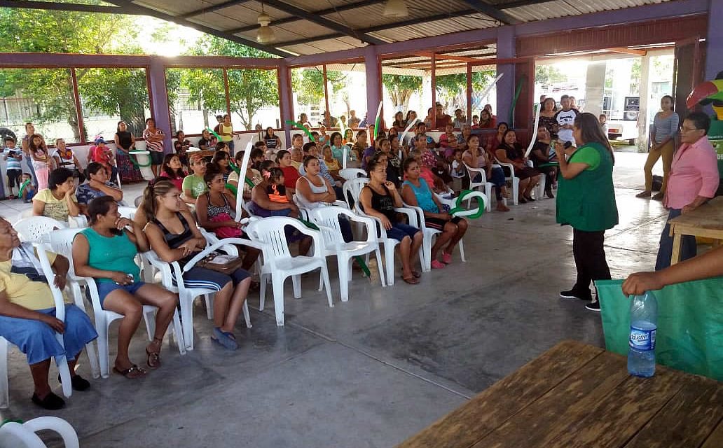 Gestionaré recursos para mejorar caminos en las comunidades: Maryanela Monroy