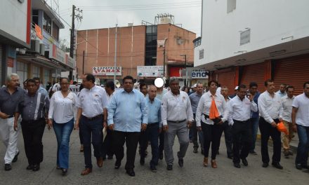 Alcalde encabeza desfile del «Día Internacional de los Trabajadores»