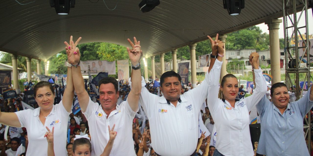 La victoria de los candidatos de la coalición PAN-PRD-MC será contundente: Arturo Esquitín
