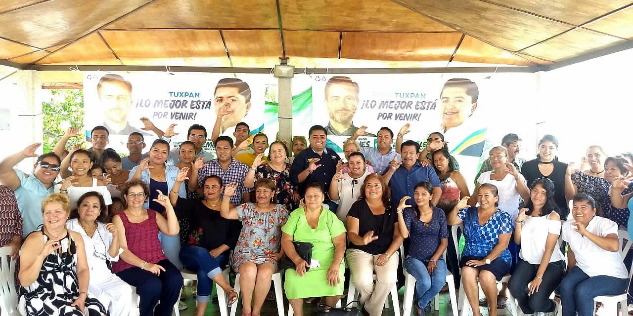 Hacemos campaña de propuestas: Clemente Campos